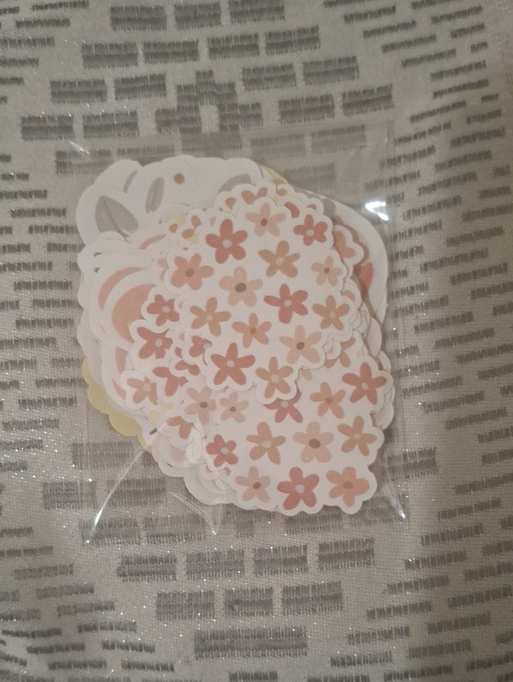 Peach Floral And Mushroom  Die-Cut Sticker Set(50)